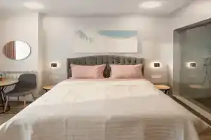 Studiya delyuks u morya Apartments
