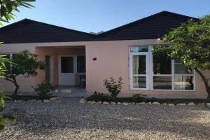 Dom uyutnye domiki s kuhney Cottage, Alakhadzi
