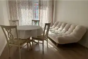 Trehkomnatnaya u reki Apartments, Krasnogorsk