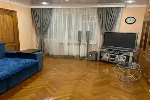 Uyutnaya v tsentre goroda Apartments