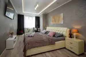 Esenin Room-Club c besplatnoy parkovkoy