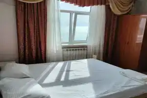 Odnokomnatnaya s vidom na more i gory Apartments, Lazarevskoye