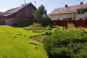 1-komnatnaya Apartments, Aukstadvaris