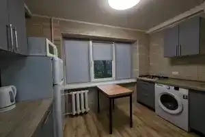 Shikarnaya na naberezhnoy novyy remont i vodoy Apartments, Donetsk