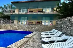 Inn Senar, Morskoye