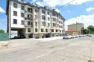 2-komnatnaya Apartments