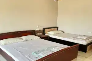 Komnata Apartments