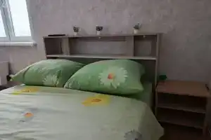 Chictaya ppostopnaya dvuhkomnatnaya kvaptipa Apartments, Ekaterinburg