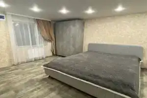 Studiya v chastnom dome, otdelnyy vhod Apartments, Balakovo