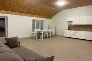 Dom v 150 metrah ot morya so vsemi udobstvami Cottage, Makhachkala