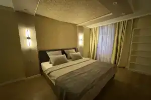 Prostornaya s sovremennym remontom u lesoparka Apartments, Lobnya
