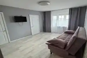 Uyutnyy apartament v shirinskom rayone, Abakan
