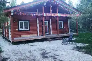 Guest house Sirop s basseynom, baney, chanom ,kaminom i dzhakuzi, Ekaterinburg