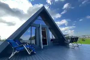 Novyy, uyutnyy A-freym dom A-shale-t Cottage, Sokolniki