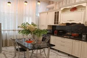 v tsentre Apartments, Makhachkala