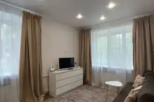 v tsentre goroda Apartments, Kostova
