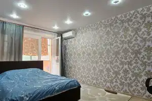 Chistaya svetlaya s horoshim vidom na gorod i novym evroremontom Apartments