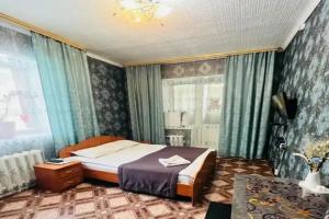 Lyuks s dvuspalnoy krovatyu Apartments, Aldan
