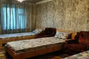 Uyut Apartments