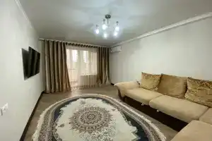 v tsentre vozle fontana Apartments, Derbent