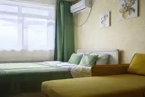 1-komnatnaya Apartments, Kostova