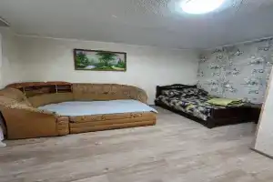 1-komnatnaya Apartments, Jefremow