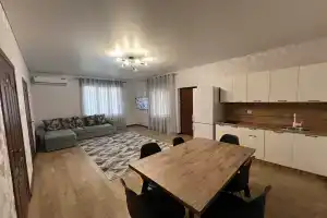 Chastnyy dom Cottage, Izbarbash