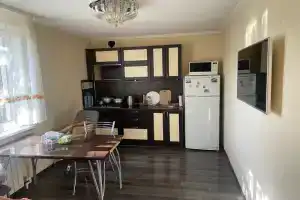 Tselyy etazh v dome Cottage