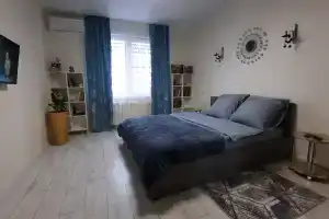 1-komnatnaya u metro Solntsevo Apartments, Peredelkino