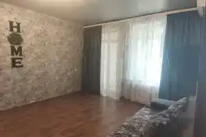 Uyutnaya s udobnym raspolozheniem Apartments, Alchevsk