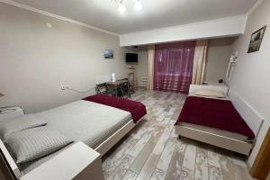 Tryohmestnyy nomer standart Apartments, Lazarevskoye