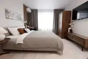 v ZhK Leningradskiy kvartal s shikarnym remontom Apartments, Mariupol