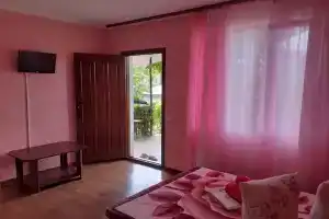 Chastnyy dvor "Orhideya" Mini-hotel, Malorechenskoye