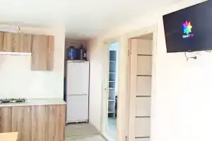 Chast doma, r-on osoaviahima, g. Novorossiysk, po doroge v shirokuyu balku Cottage, Novorossijsk