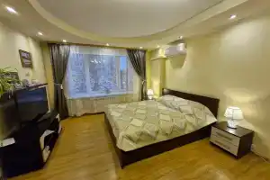 v tsentre vozle reki Apartments, Shchelkovo