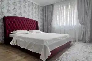 Uyutnaya naprotiv sportkompleksa Arena Apartments, Almaty