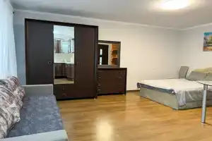 Apart s beskontaktnym zaseleniem, Mariupol