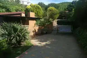 Apartament v 2 kilometrah ot morya, Shirokaya Balka