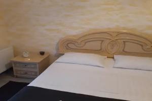 Dvuhmestnyy nomer s 1 krovatyu ekonom Apartments, Domodedovo