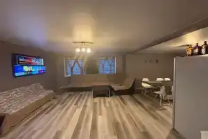 Kottedzh v poselke Klyuchi ochen tiho i spokoyno Cottage