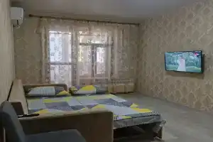 Uyutnaya s vidom na gory, pokrytye lesom Apartments, Makhachkala