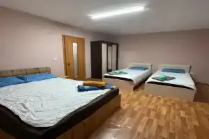 Komfortnaya Odnokomnatnaya v tsentre Apartments, Saransk