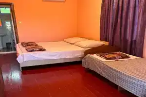 Tryohmestnyy nomer standart no2 letniy Apartments, Novyjj Afon