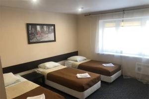 Tryohmestnyy nomer v gostinichnom korpuse Apartments, Vyaznika