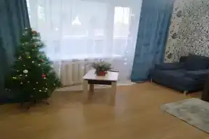 Uyutnaya v tsentre goroda Apartments, Yalutorovsk