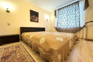 Tryohkomnatnye apartamenty v tsentre, Mogilev