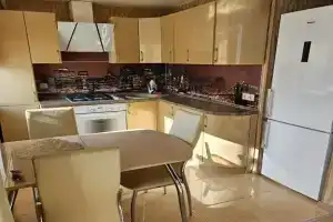 Uyutnaya v tsentre goroda Apartments, Novomoskovsk