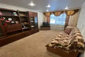Uyutnaya chistaya dvuhkomnatnaya Apartments, Roslavl