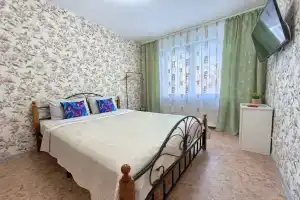Otlichnaya v novom mikrorayone Apartments