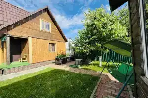 Dom s baney v cherte goroda Cottage, Domodedovo
